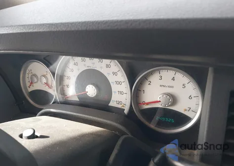 2005 Dodge Durango Limited z USA, uszkodzony, nr VIN 1D8HD58D15F581817